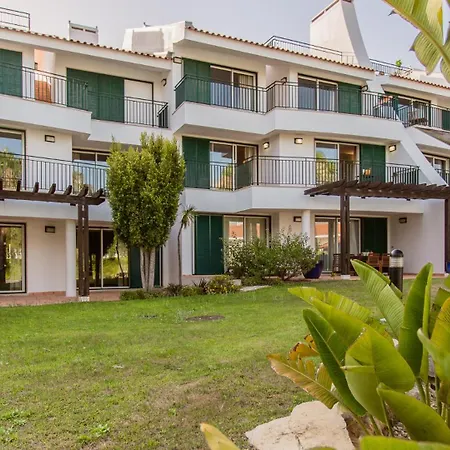 Apartment Somesunnyday Quarteira