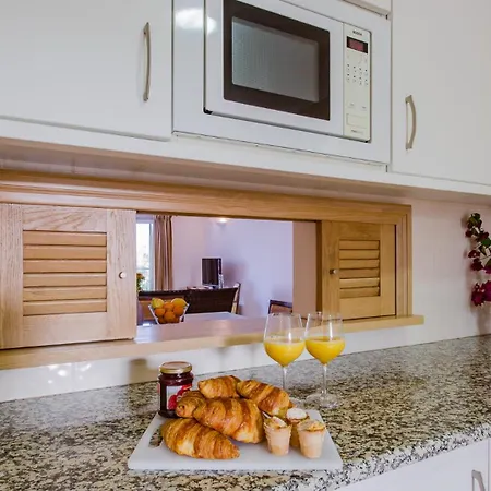 Apartment Somesunnyday Quarteira
