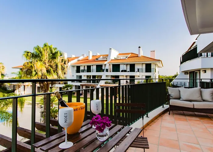 Апартаменты Somesunnyday Sol Village