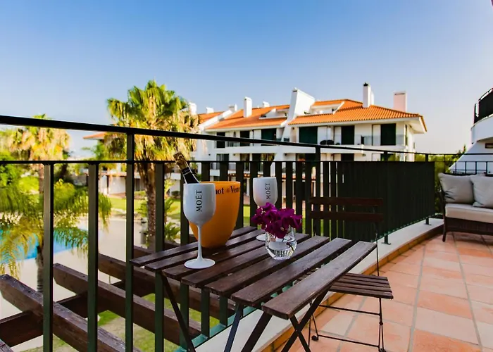 Somesunnyday Sol Village